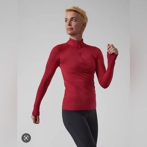 NWT Athleta Momentum Half Zip Small Petite Cranberry